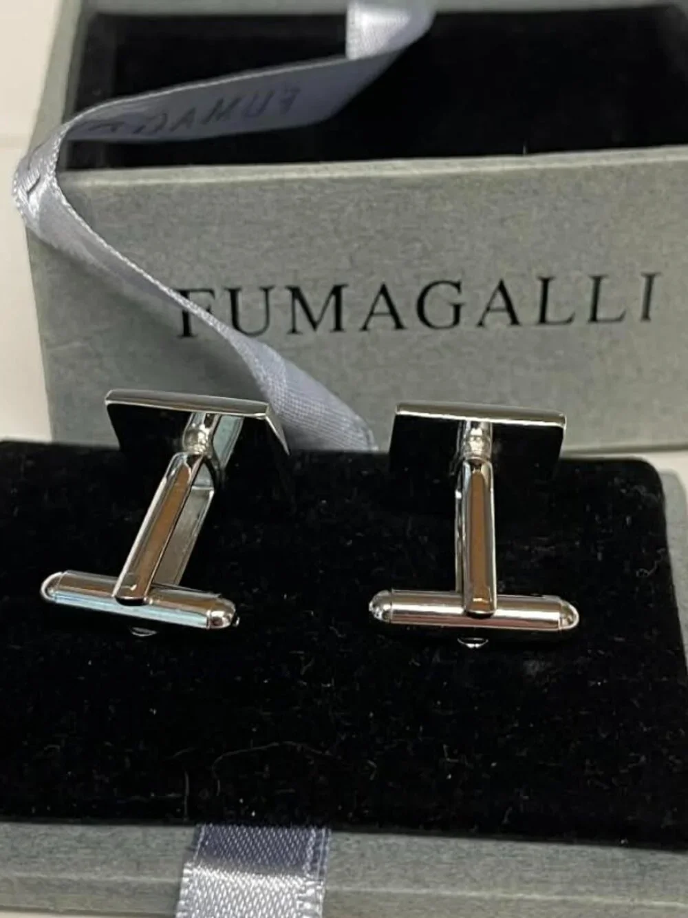 Fumigalli cuff links